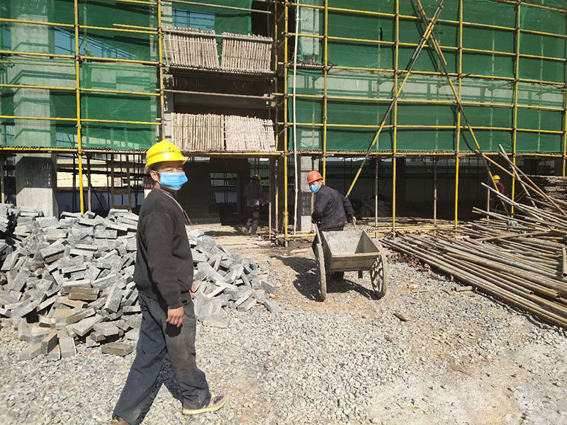 屯溪城建投公司力促項目有序復(fù)工、支持企業(yè)有序復(fù)產(chǎn)