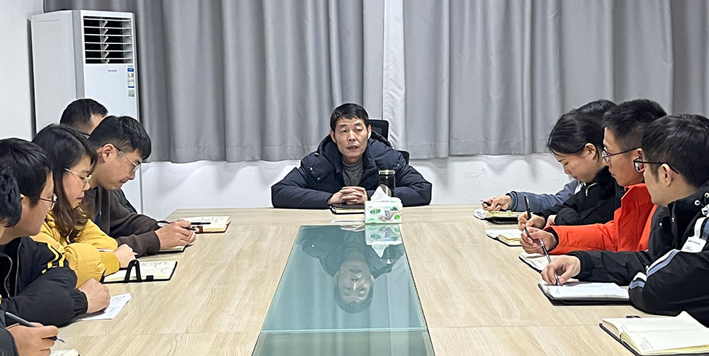 聚焦公司發(fā)展，共謀提升路徑 屯溪城建投公司召開(kāi)2022年度全體員工大會(huì)