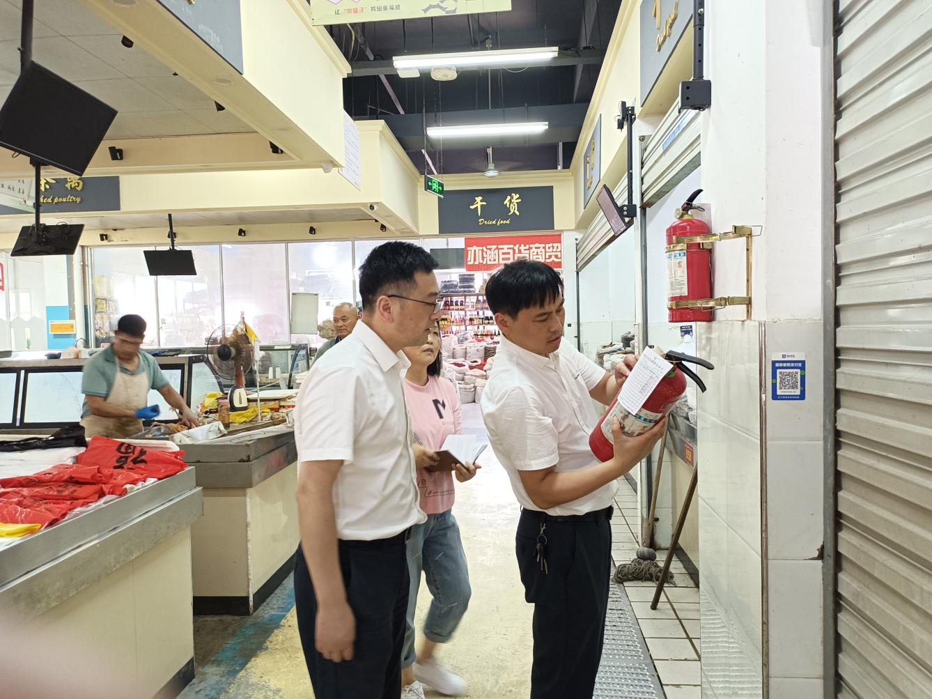 管好“菜籃子”，守護(hù)“大民生”國資運(yùn)營公司開展菜市場大巡查